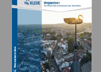 Cover des Seniorenwegweisers mit Blick von der Schwanenburg auf die Stadt Kleve