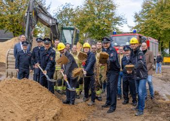 Spatenstich Feuerwehrgerätehaus Materborn 1